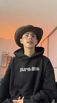 Sebastian Reed online show from February 20, 2026, 6:26 am