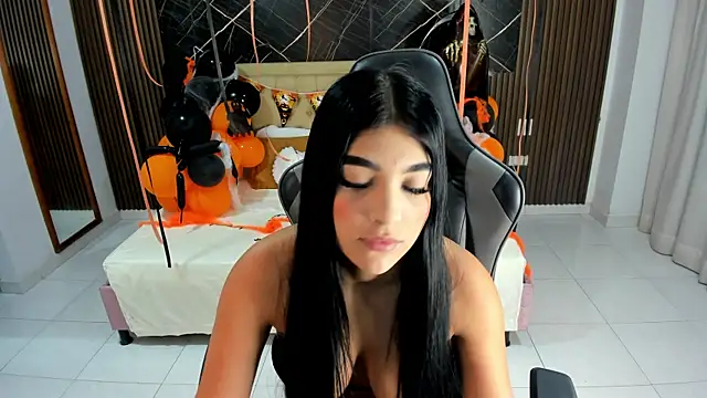 Milu 17 online show from November 4, 2025, 10:58 am