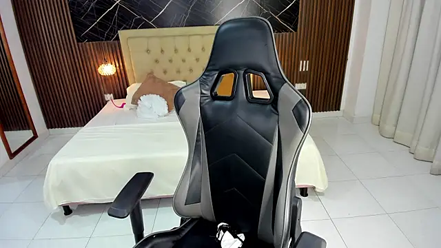 Milu 17 online show from November 13, 2025, 10:58 am