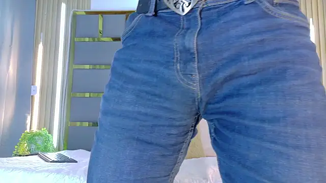 Neytanmalcon online show from March 5, 2026, 6:04 pm