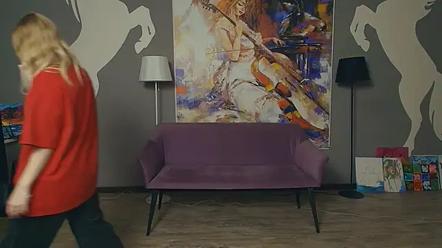 LisaRais online show from November 23, 2025, 9:36 pm