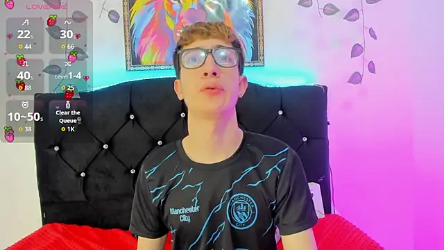 Erick Taylor3 online show from October 24, 2025, 6:15 pm