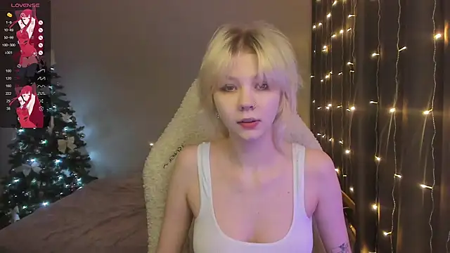 TenderTwos online show from December 13, 2025, 10:37 pm