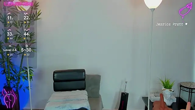 JessicaPratt online show from February 17, 2025, 8:26 pm