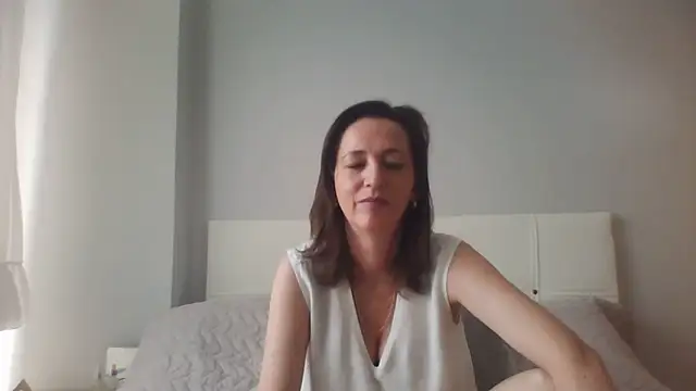 Snapshot of ArianaStarr chatting on June 5, 2026, 6:52 am ArianaStarr online show from June 5, 2026, 6:52 am