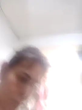 blanca24325 online show from December 3, 2025, 4:27 pm