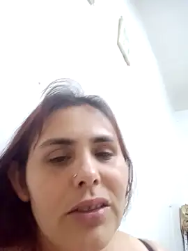 blanca24325 online show from December 4, 2025, 4:33 am