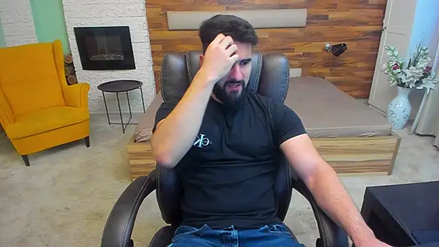 MicahLane online show from November 16, 2025, 5:46 am