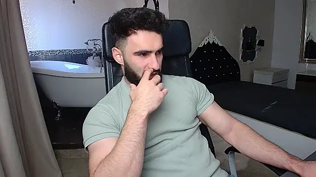 MicahLane online show from April 7, 2026, 4:46 am