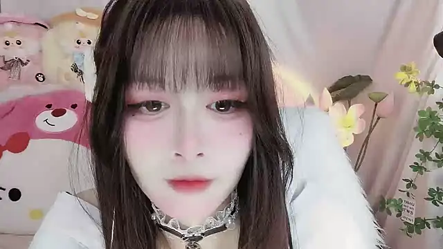 -zhuzhu-999- online show from April 6, 2026, 8:10 pm