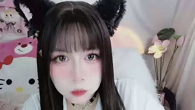 -zhuzhu-999- online show from April 18, 2026, 8:31 pm