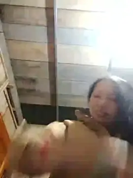 TRIEUTRIEU20 online show from November 29, 2025, 1:52 am