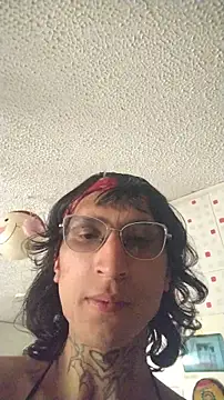 Sakura  Love  online show from November 4, 2025, 4:50 pm