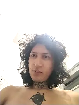 Sakura  Love  online show from November 8, 2025, 12:05 pm