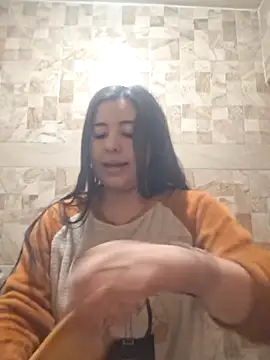 SantaRameriz online show from April 10, 2026, 3:39 pm