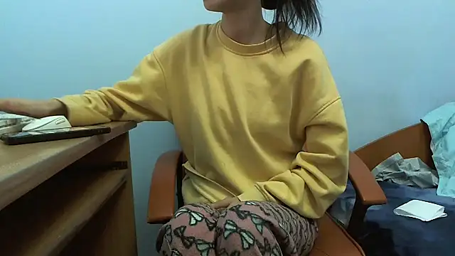 andreea713 online show from March 21, 2026, 7:06 pm