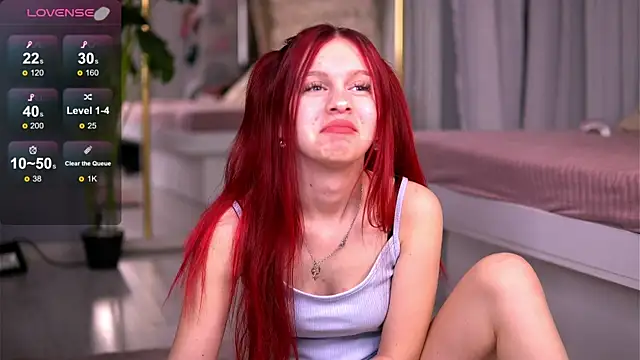 LeylaBelle online show from November 14, 2025, 4:00 am