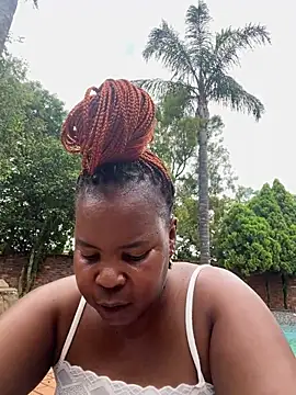 SweetCandy84 online show from December 23, 2025, 10:13 am