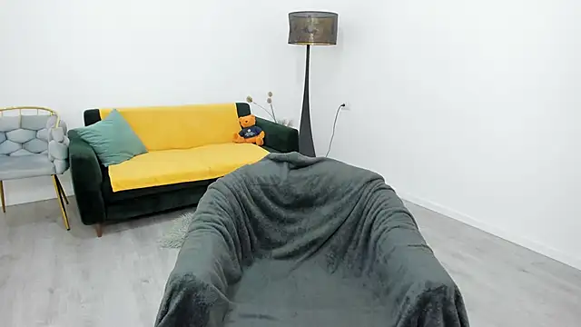 Snapshot of Arya_Anna chatting on November 16, 2025, 5:35 am Arya Anna online show from November 16, 2025, 5:35 am