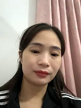 Pig pig11 online show from November 14, 2025, 6:39 pm