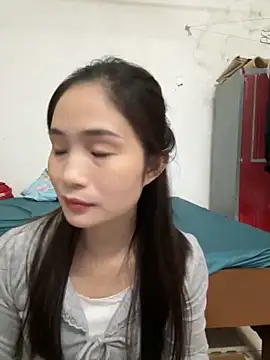 Pig pig11 online show from November 18, 2025, 9:36 am