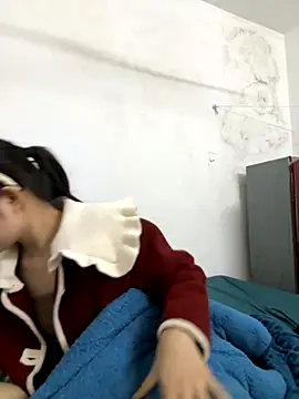 Pig pig11 online show from November 25, 2025, 4:07 pm