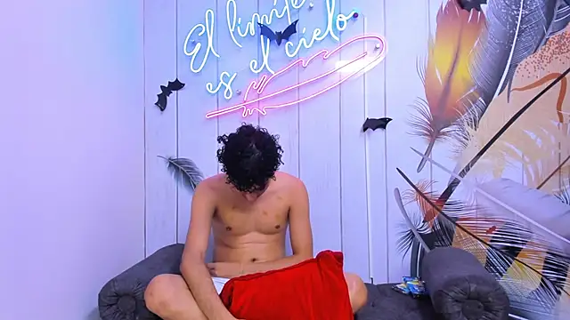 huntboyss online show from November 23, 2025, 4:56 am