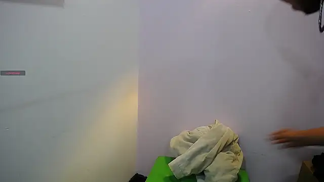 SavageLover  online show from December 3, 2025, 5:15 am