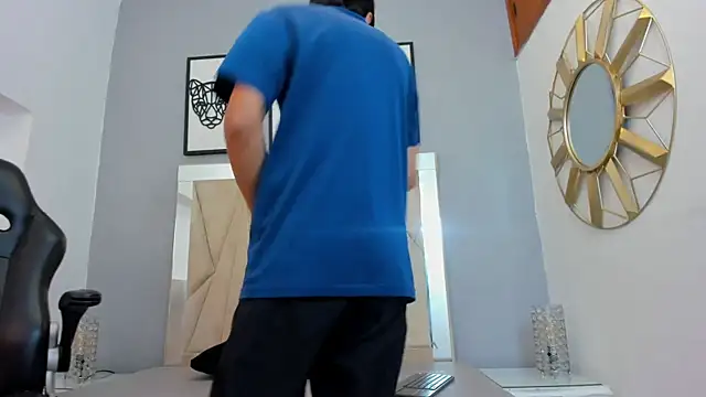 adams bobby online show from April 20, 2026, 11:13 am