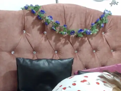 valilu rosse27 online show from January 8, 2026, 8:22 pm