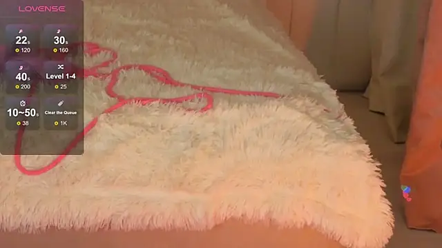 poison  ivy online show from November 16, 2025, 4:23 pm