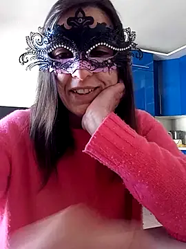 Snapshot of MissMonella85 chatting on April 3, 2026, 12:58 pm MissMonella85 online show from April 3, 2026, 12:58 pm