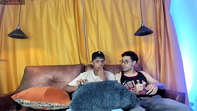 Suckdream1 online show from November 10, 2025, 9:03 pm