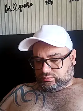 ursosvp online show from November 4, 2025, 3:22 pm