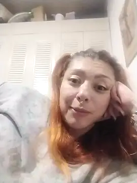 EmilyyRed online show from November 29, 2025, 4:26 am