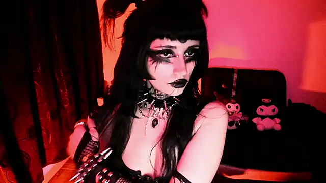 Yueeclipsa online show from February 11, 2026, 5:01 am