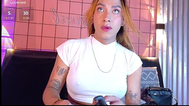 Ela windsor online show from November 10, 2025, 7:35 pm