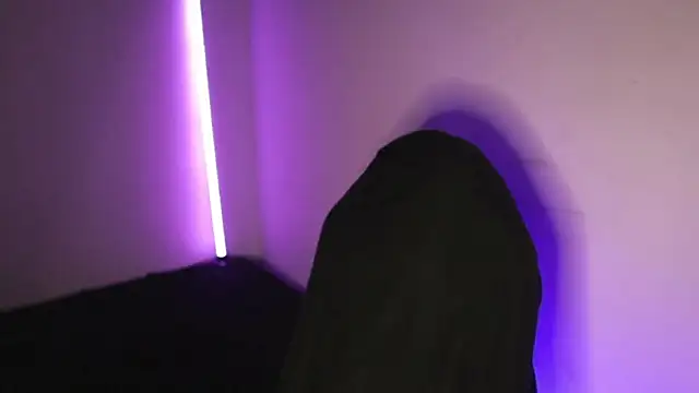 TokyoHatsumoto online show from March 6, 2026, 11:12 pm