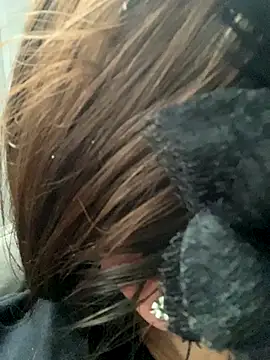 Snapshot of crazzyanne chatting on December 13, 2025, 8:25 pm crazzyanne online show from December 13, 2025, 8:25 pm