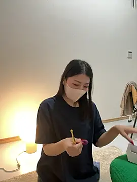 akimix xoxo online show from December 1, 2025, 1:38 pm