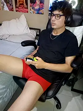 Ais B10 online show from April 18, 2026, 7:07 pm