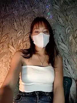 ezabel- online show from March 10, 2026, 1:05 pm