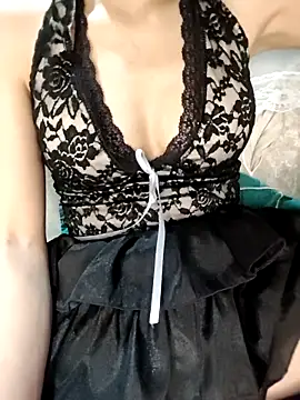 ezabel- online show from April 16, 2026, 12:50 pm