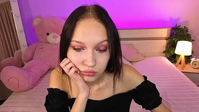 EclipSeaa online show from November 4, 2025, 11:09 am