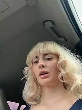 Snapshot of blondegirlx chatting on June 9, 2026, 12:50 pm blondegirlx online show from June 9, 2026, 12:50 pm