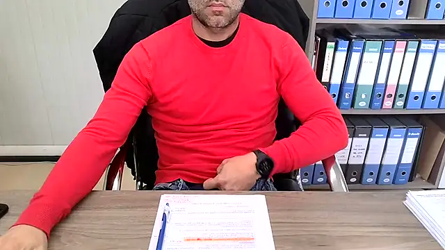 Evasionee online show from November 28, 2025, 10:40 am