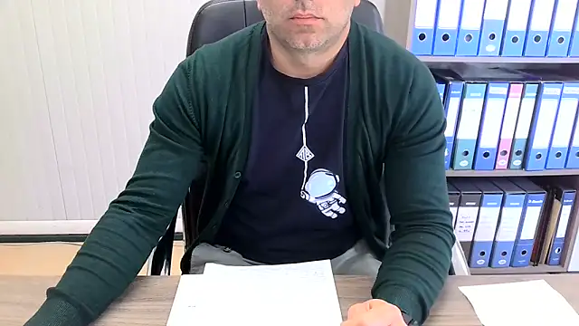 Evasionee online show from April 10, 2026, 7:13 am