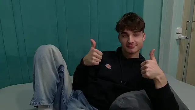 Richard steele hot online show from December 1, 2025, 4:01 pm