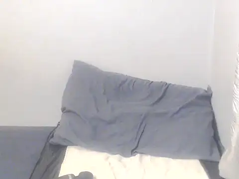 EbonyTinyX online show from October 31, 2025, 6:53 pm