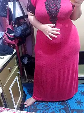 Mama Queeen online show from November 9, 2025, 4:22 am